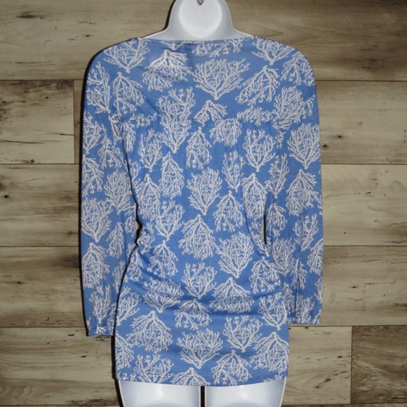 Casey Key* Women's 3/4 Sleeve V-Neck Curved Hem Sequin Pullover Blouse~ Size PXL - Picture 3 of 11